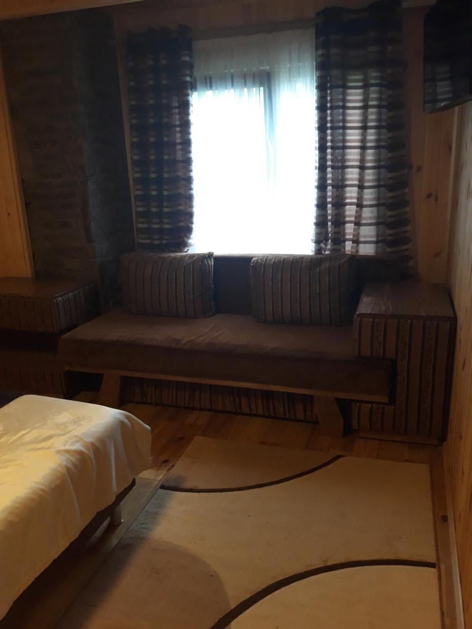 Celebrity Villa Kamjanets-Podilskyi Eksteriør billede